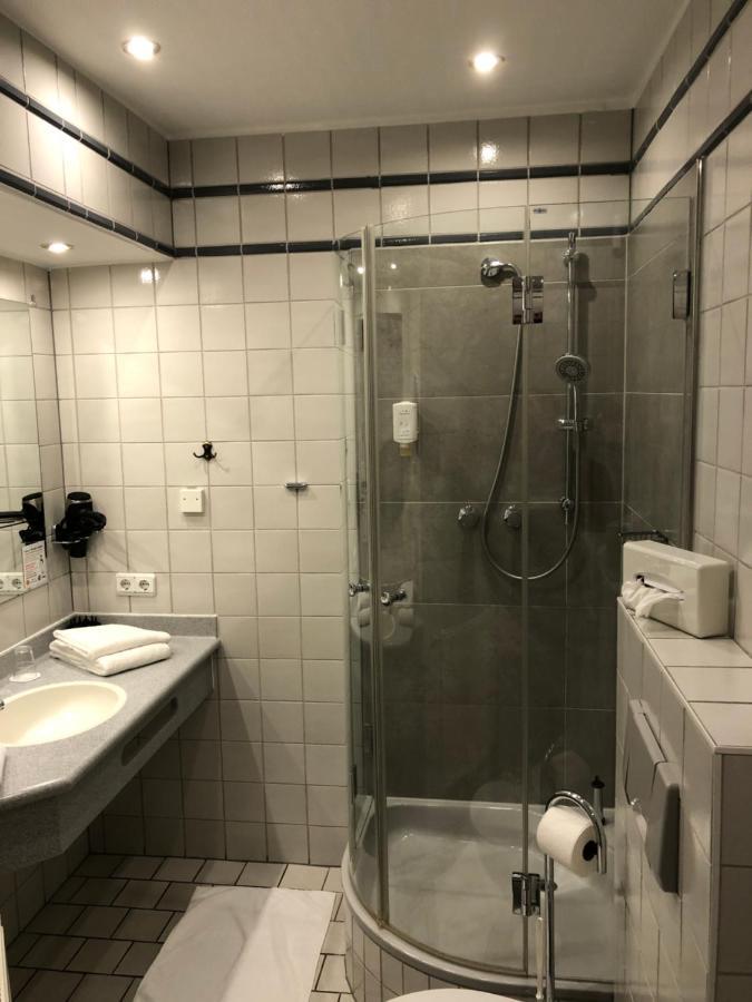 Hotel Restaurant Zum Neuling Бохум Экстерьер фото